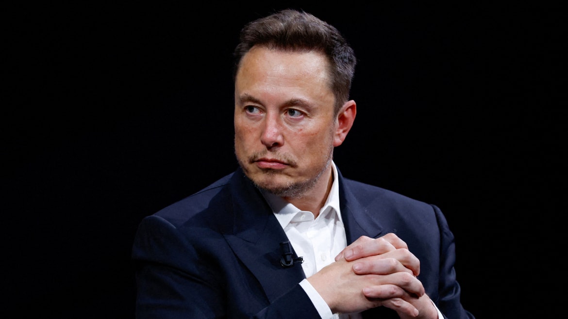 Russian Trolls Cheer Audio of Musk Supposedly Calling Zelensky a ‘Butcher’
