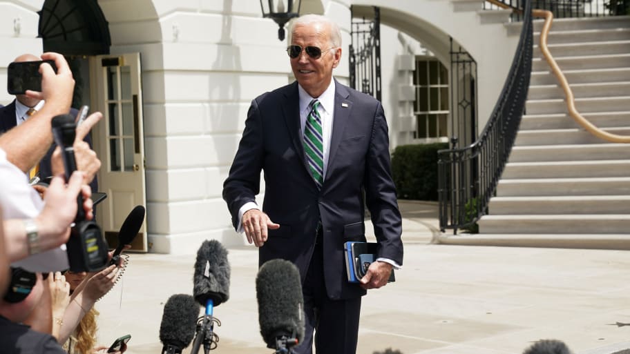 Joe Biden talking to reporters before leaving for New Orleans. 