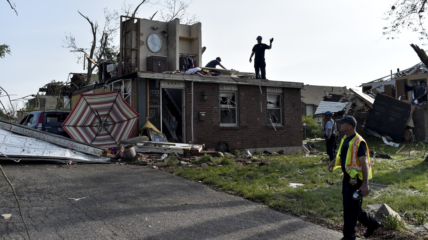 Man Killed, Homes Reduced to Rubble by Ohio Tornados