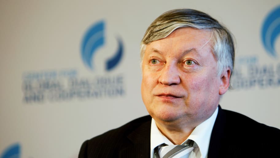 Karpov, Former Chess Champion, Is Injured After Fall in Moscow - The New  York Times