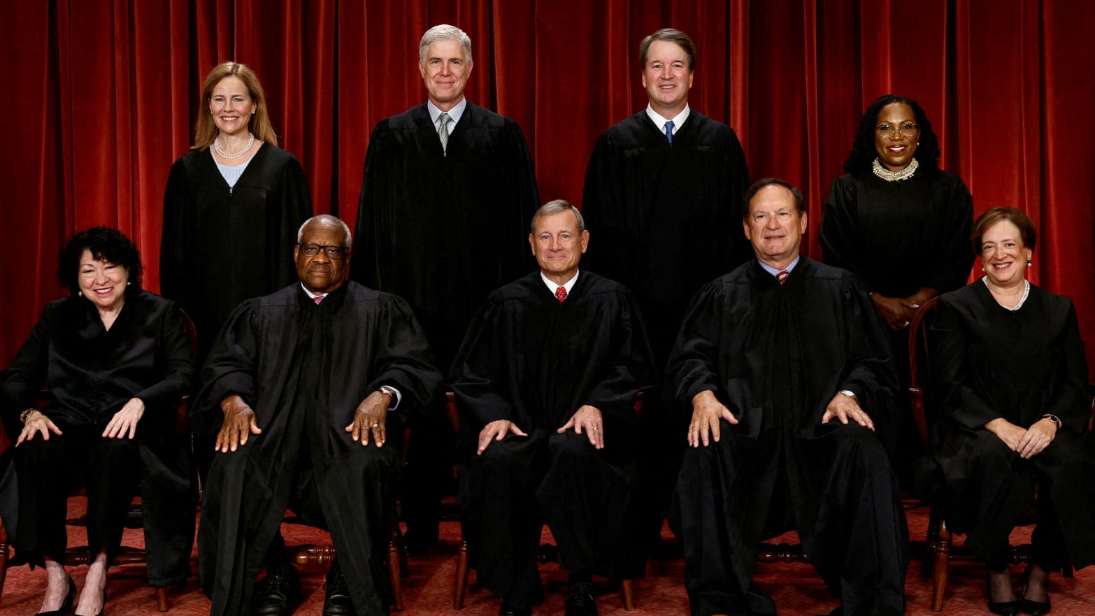 The justices, Oct. 7, 2022. Seated (L-R): Sonia Sotomayor, Clarence Thomas, Chief Justice John G. Roberts, Jr., Samuel A. Alito, Jr. and Elena Kagan. Standing (L-R): Amy Coney Barrett, Neil M. Gorsuch, Brett M. Kavanaugh and Ketanji Brown Jackson.