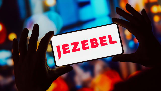 Jezebel logo 