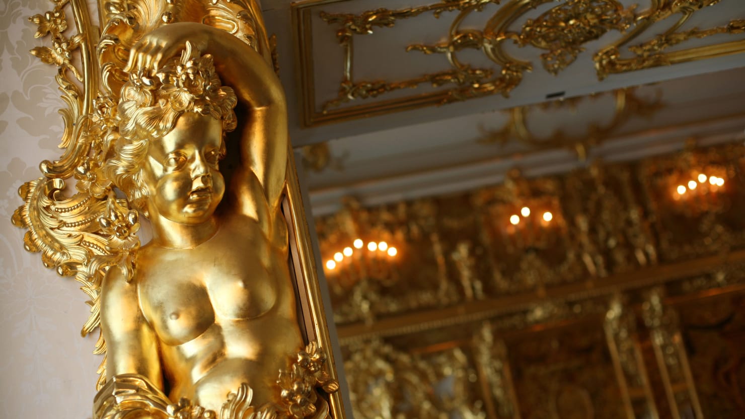 The Mystery Of The Nazis And The Vanishing Amber Room