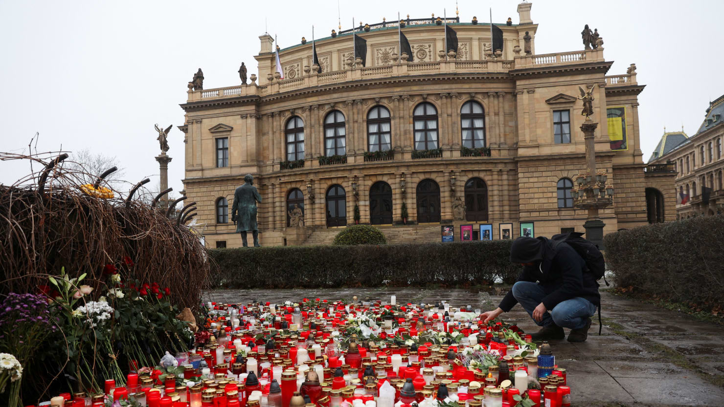 Dopis pražského studenta Davida Kozáka, v němž se přiznává k zabití dítěte před hromadnou střelbou