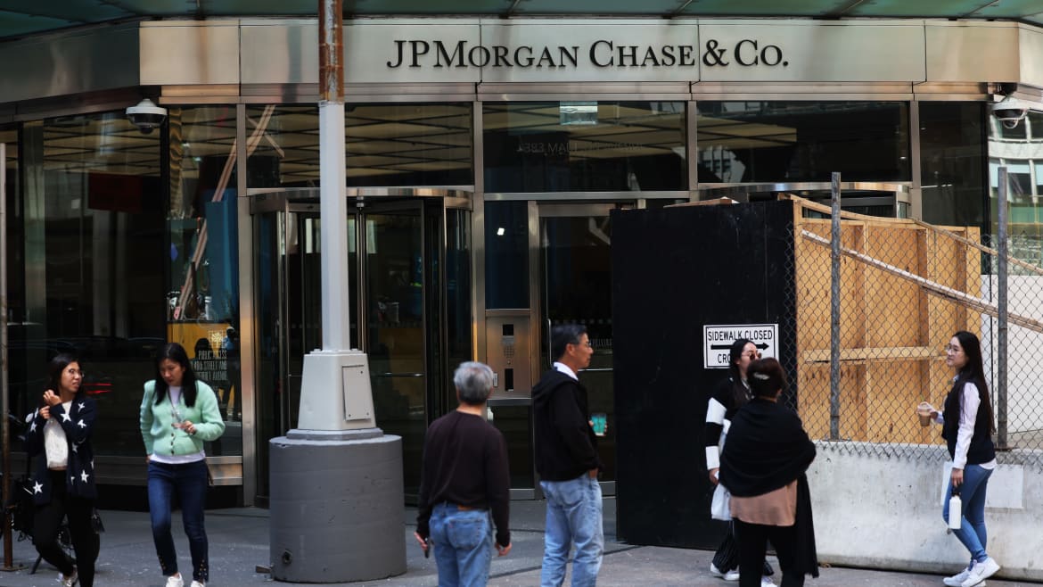 U.S. Virgin Islands Wants JPMorgan Chase to Pay Big Over Epstein