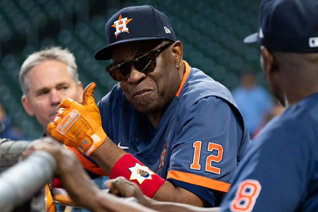 A photo of Houston Astros manager Dusty Baker Jr. watching batting practice.