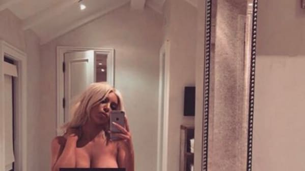 Kim kardashian çıplak selfie