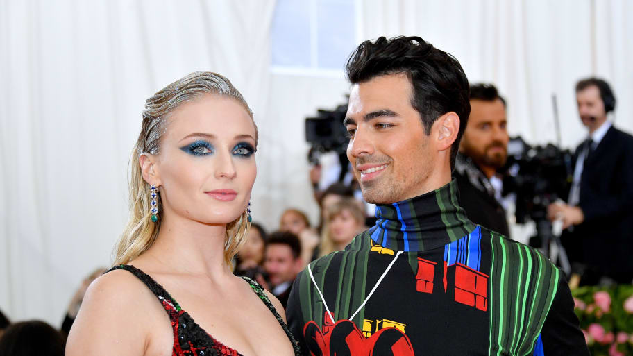 Joe Jonas Alludes To Divorce From Sophie Turner Before Performing ‘hesitant During Concert 8689