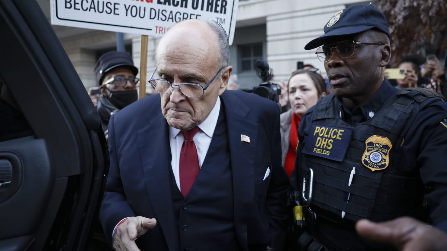 Report: Giuliani Complains to Friends About Being Stuck in a ‘Nightmare World’