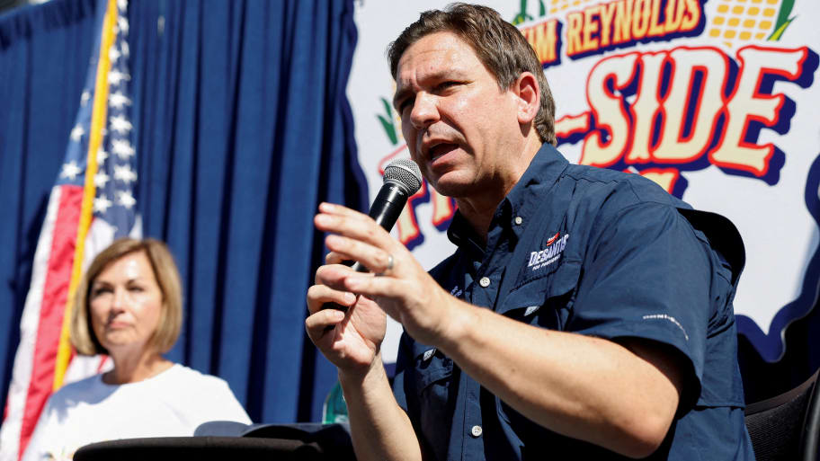 DeSantis and Reynolds at the Iowa State Fair in Des Moines.