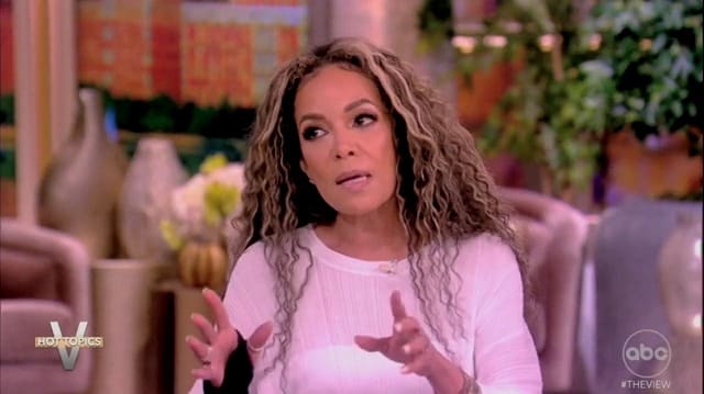 Sunny Hostin talks about solar eclipses and earthquakes on ABC's The View. 