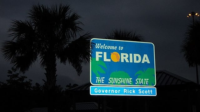 A “Welcome to Florida” sign