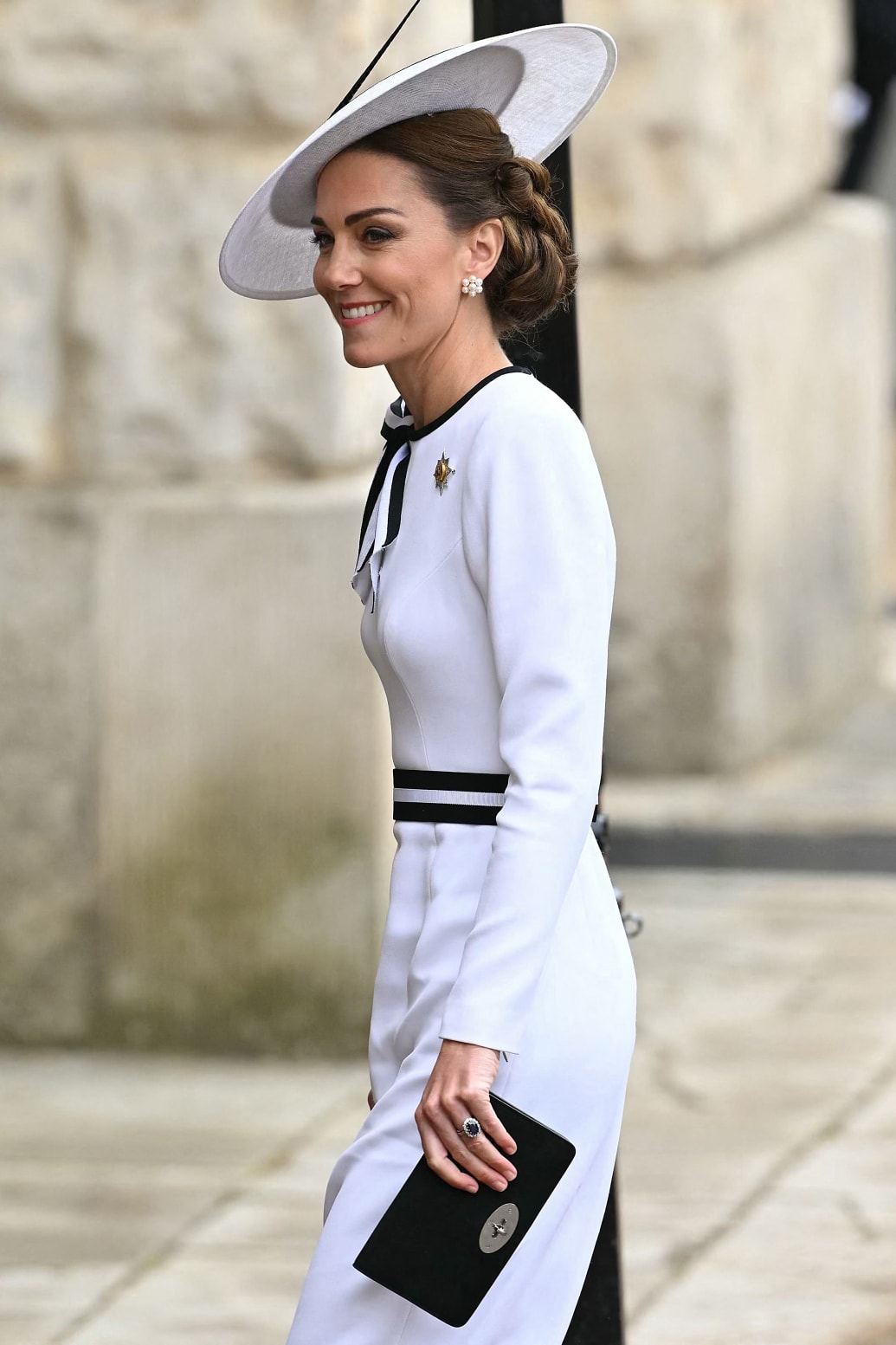 Catherine, Prinzessin von Wales, kommt zur Horse Guards Parade zur Geburtstagsparade des Königs "Farbkräfte" In London am 15. Juni 2024.