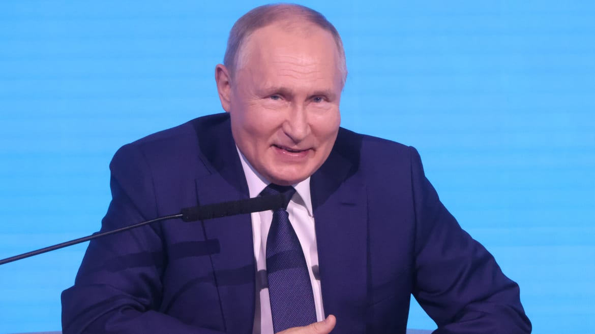Putin Pardons a Literal Cannibal to Take Part in War