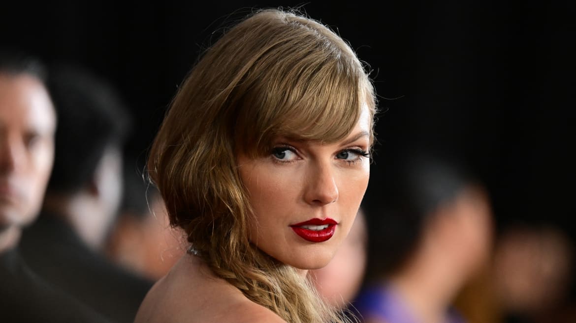 Private Jet Tracker Claps Back at Taylor Swift’s Attorney