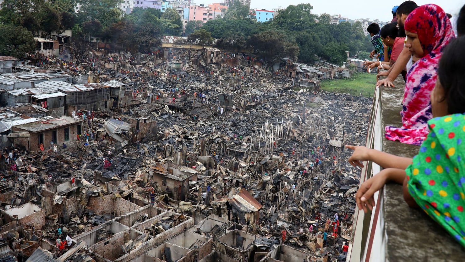 10,000 People Left Homeless After Fire Guts Dhaka, Bangladesh, Shantytown