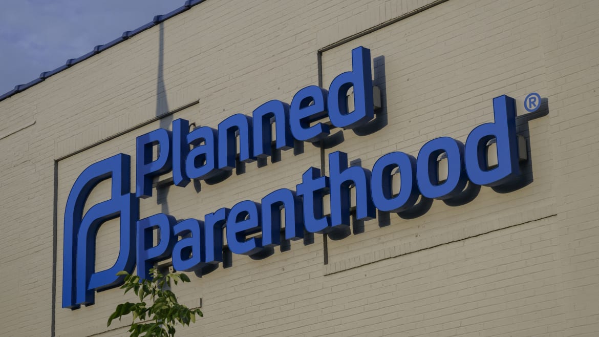 This Planned Parenthood Is Now Demanding Proof of Residency for Some Abortions
