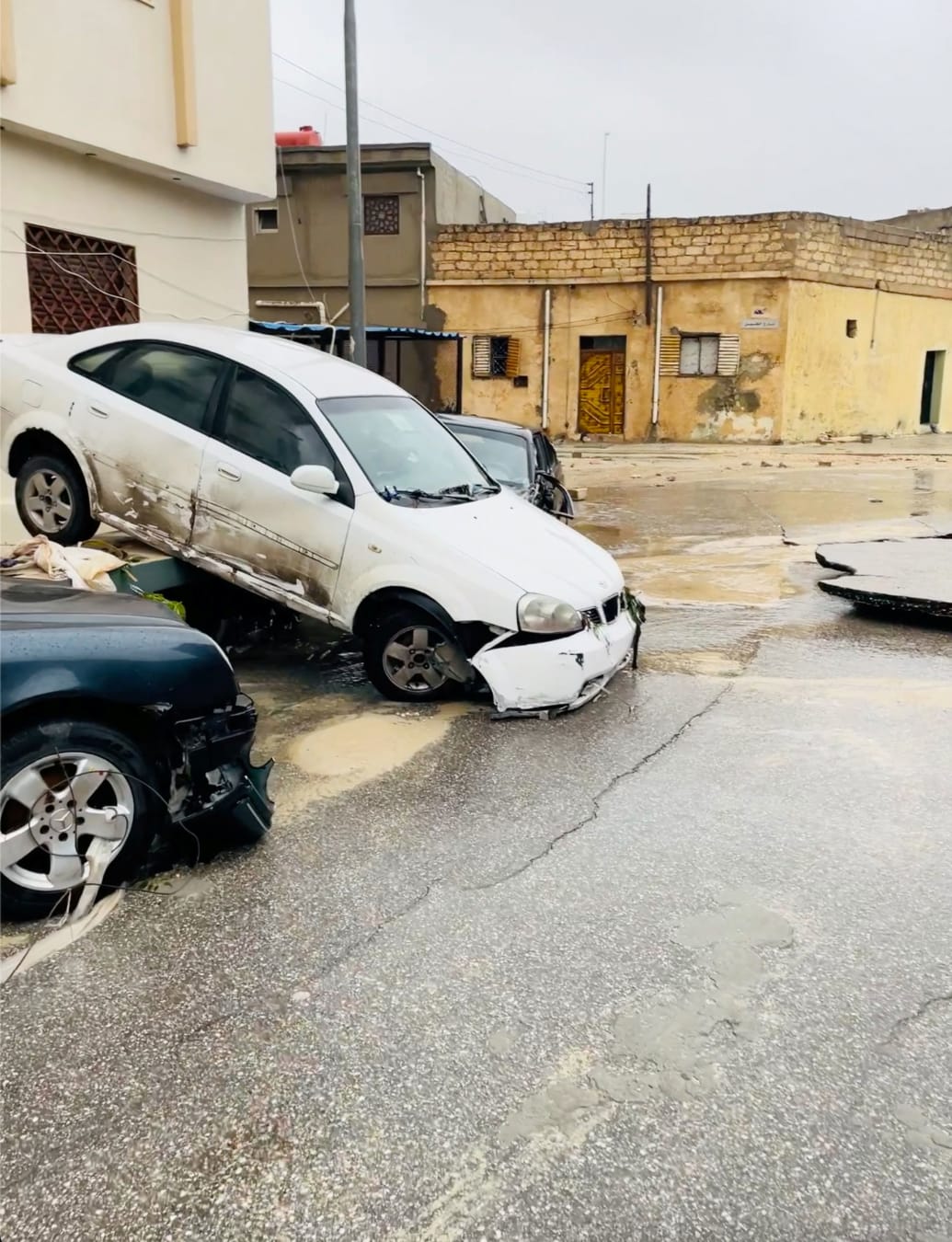 Photo showing floods in Bayda, Libya