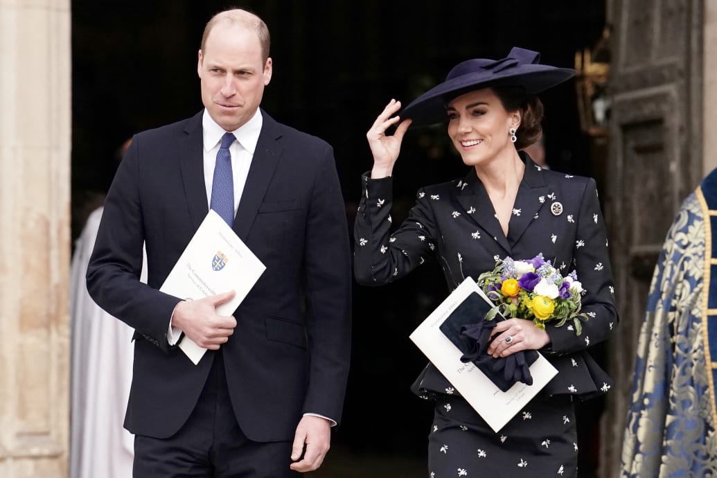 Le prince William, prince de Galles et Catherine, princesse de Galles, de Grande-Bretagne, partent après le service annuel du Commonwealth à l'abbaye de Westminster à Londres, en Grande-Bretagne, le 13 mars 2023.
