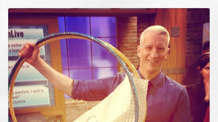 Anderson Cooper Adopts The Chanel Hula-Hoop Bag; Lagerfeld Talks Eating  Disorders