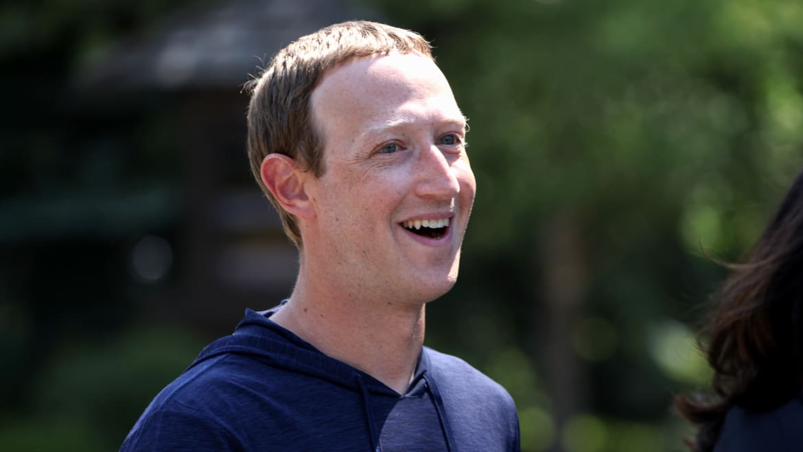 Contractor Claims Mark Zuckerberg Won’t Pay for Fancy Treehouses on His Hawaii Compound