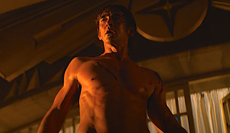 Photo of Lee Pace shirtless in an episode of Foundation