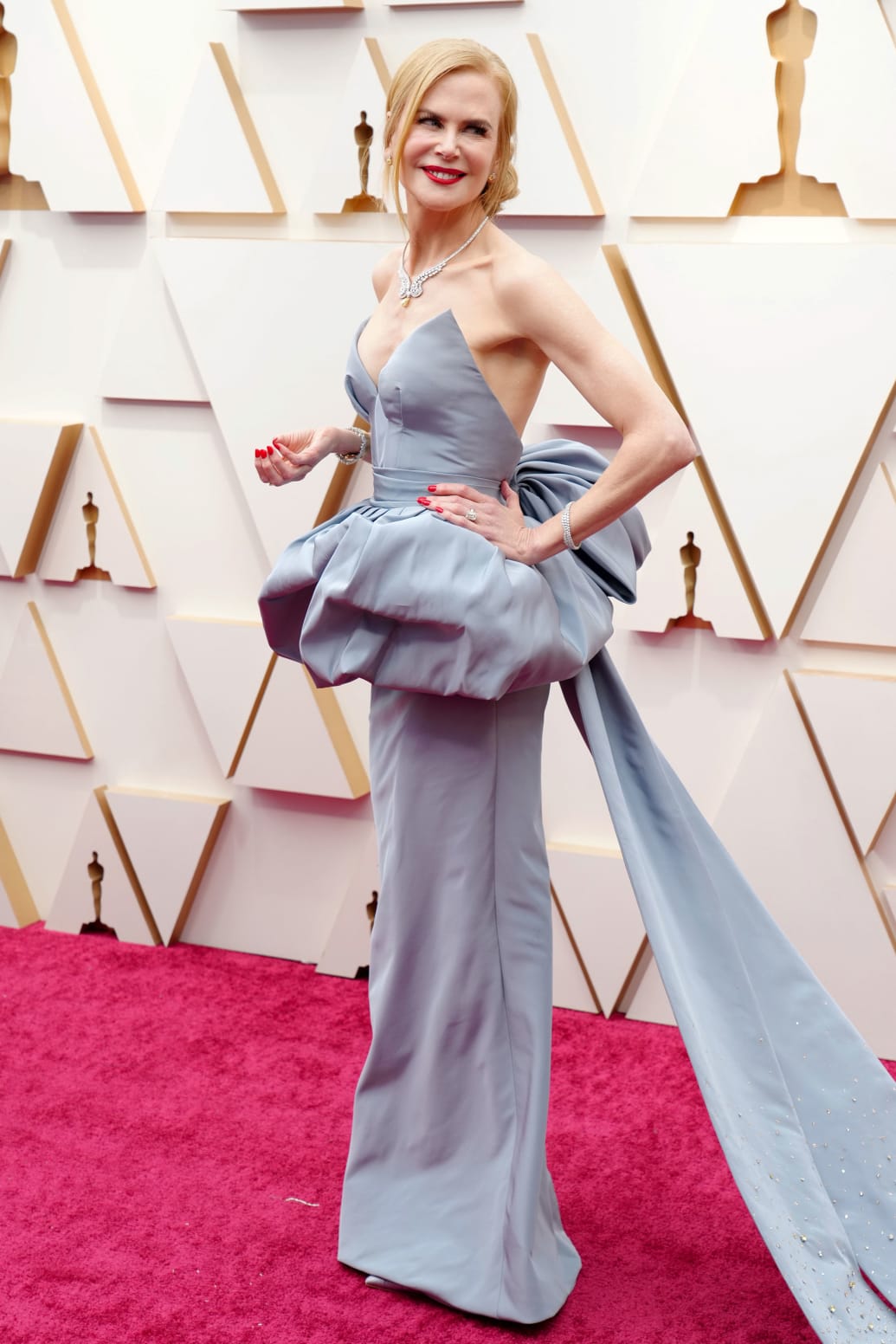 Timothée Chalamet, Zendaya, Kristen Stewart glam up the Oscars 2022 Red  Carpet - BOL News