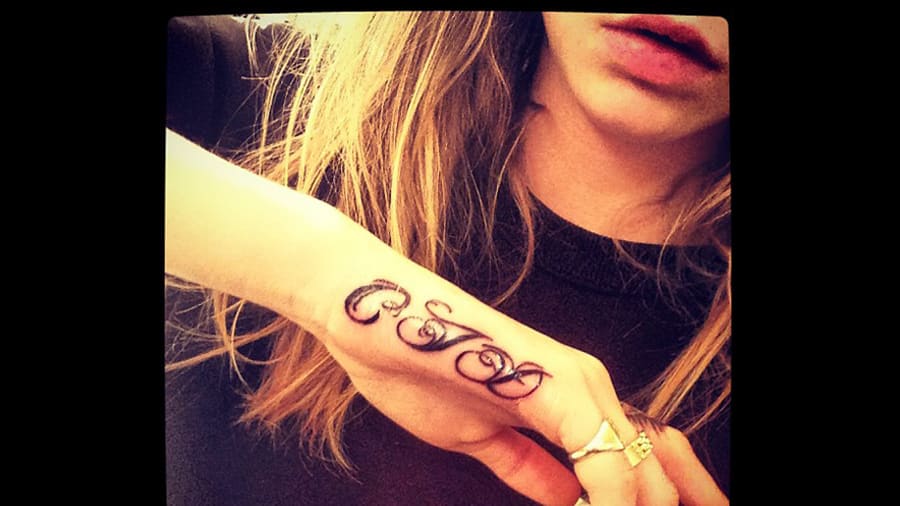 Cara Delevingne Gets Another Tattoo; Fashion Influencers Top Forbes Most  Powerful Women