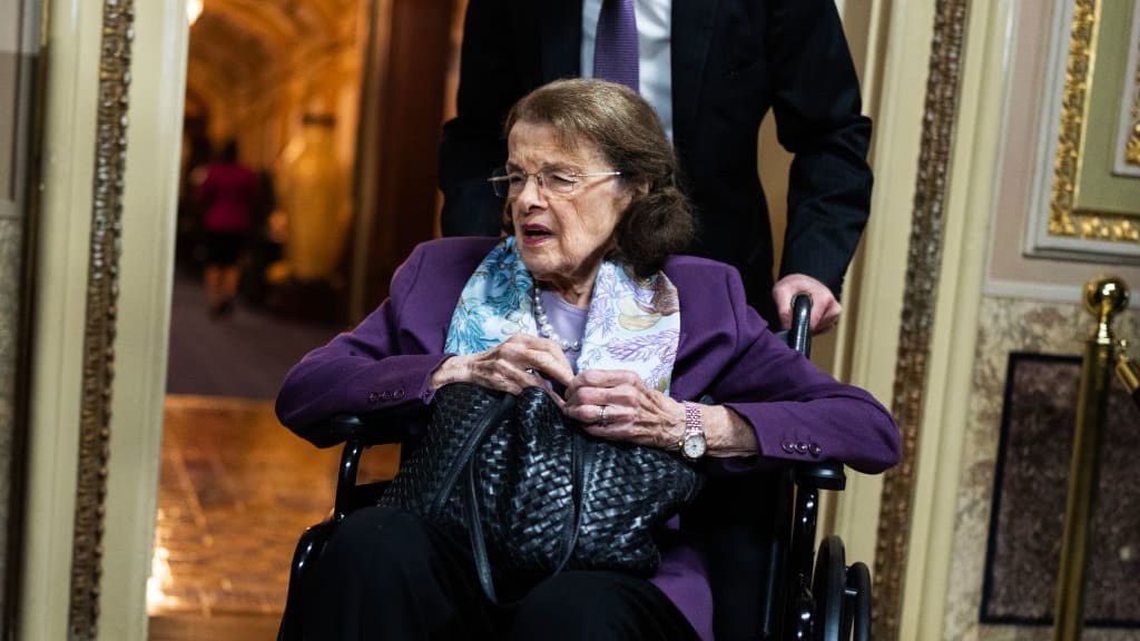 Trailblazing U.S. Senator Dianne Feinstein Dies Aged 90