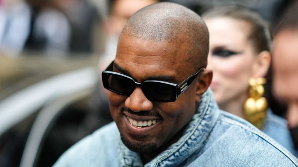 Kanye West Walks Away From Gap Deal After Vowing to Drop Grudges
