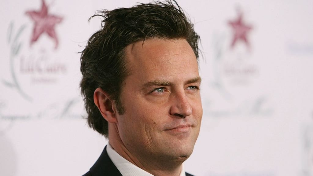 Iowans to Matthew Perry -- Crop Dusting Threatened by New Field of