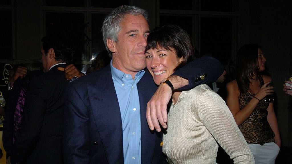 Jeffrey Epstein Urged Ghislaine Maxwell to Rope in Bill Clinton Over Bad  Press