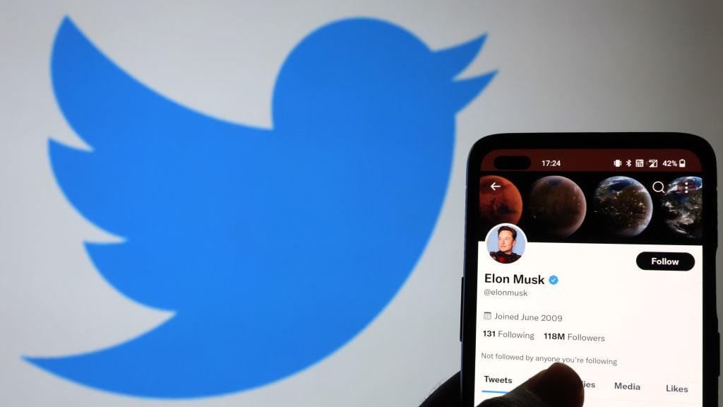 Elon Musk Says He’s Granting ‘Amnesty’ to Suspended Twitter Accounts