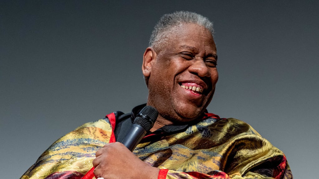 Andre Leon Talley death: Vogue director, fashion icon's life in photos