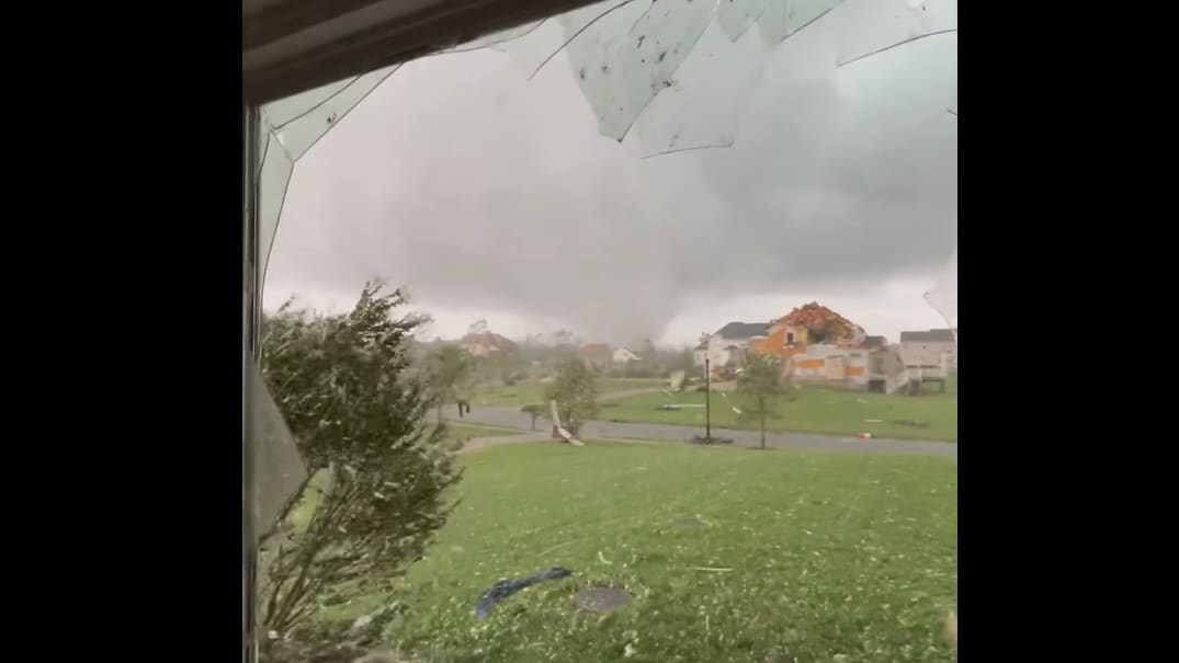 Staples building now 'store' for tornado victims