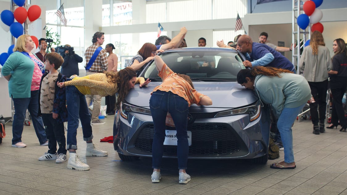 ‘Little America’ Turns a Car-Kissing Contest Into the Year’s Most Heartwarming TV