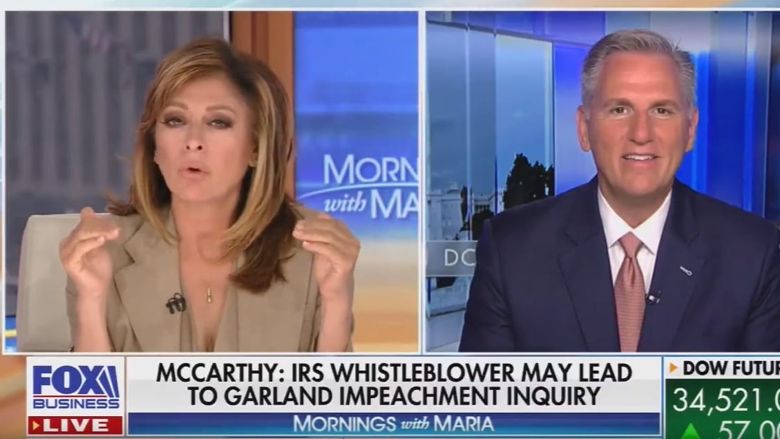 Maria Bartiromo doesn’t understand how time works as she claims DOJ is intimidating GOP “witness” Gal Luft with indictment handed down last fall.