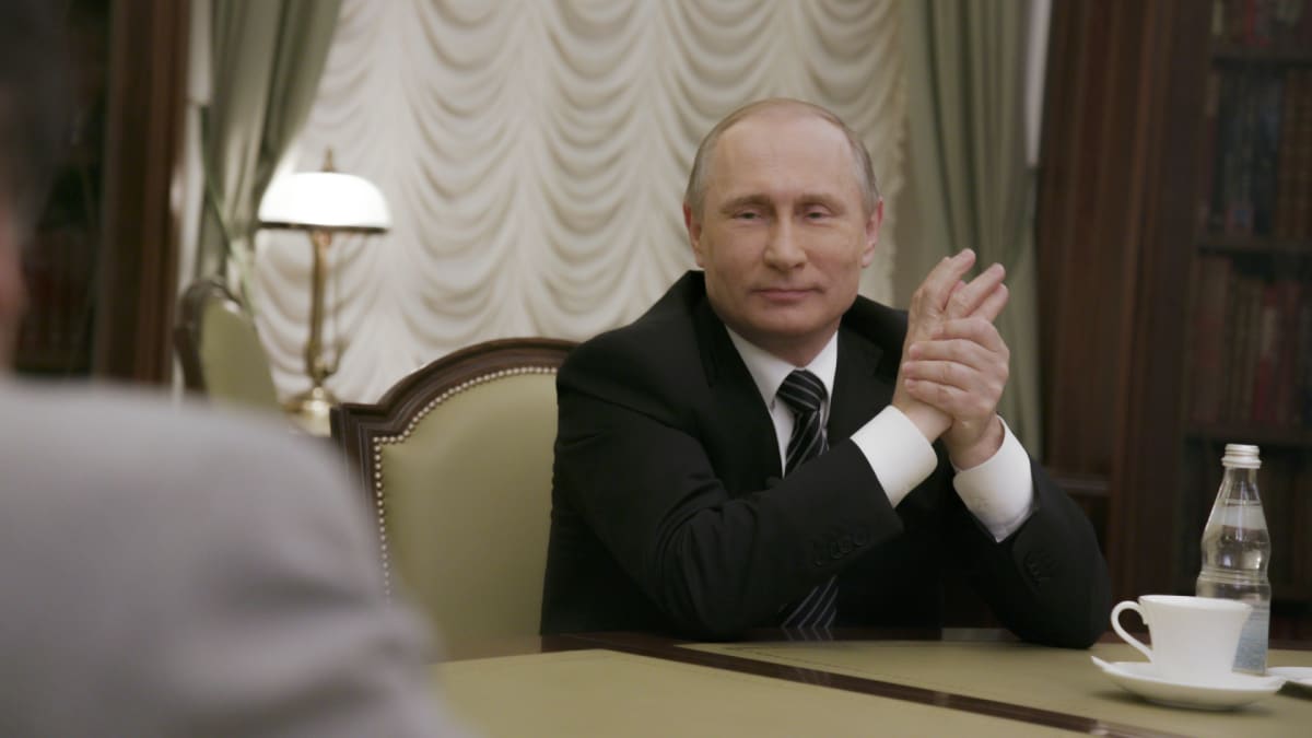‘the Putin Interviews Oliver Stone S Wildly Irresponsible Love Letter To Vladimir Putin
