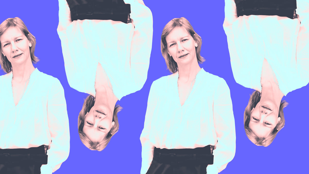 Four pictures of Sandra Huller alternating up and down on a purple background.