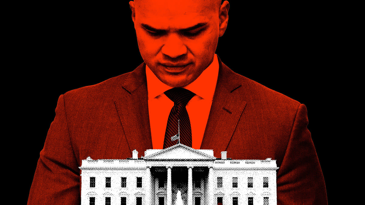 A photo illustration of Walt Nauta looking down behind the White House.