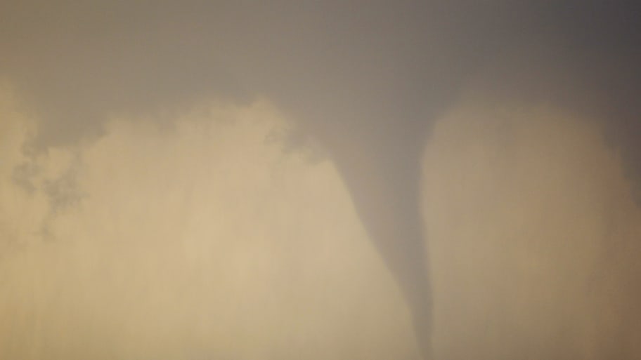 Midwest Tornadoes Kill Five