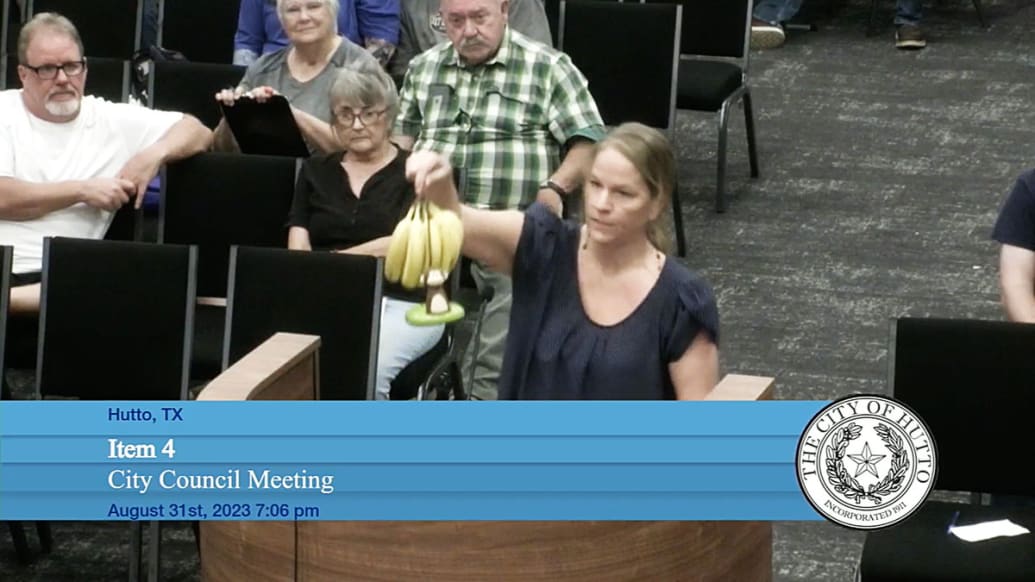 Nicole Calderone presents the banana stand during the City of Hutto Texas, Council meeting.