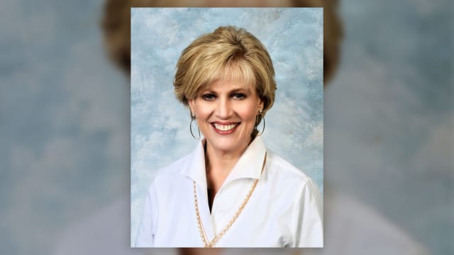 Kentucky state representative Jennifer Decker claims her white father was a slave