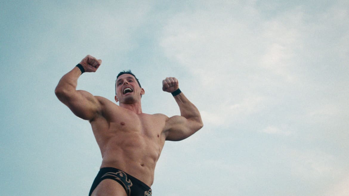 Netflix’s ‘Wrestlers’ Will Make Even the Biggest Haters Fall in Love With Wrestling