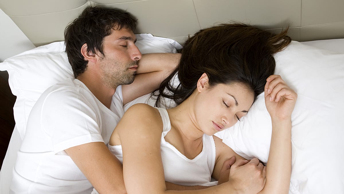 How Sleep Leads to Better Sex: Five Findings