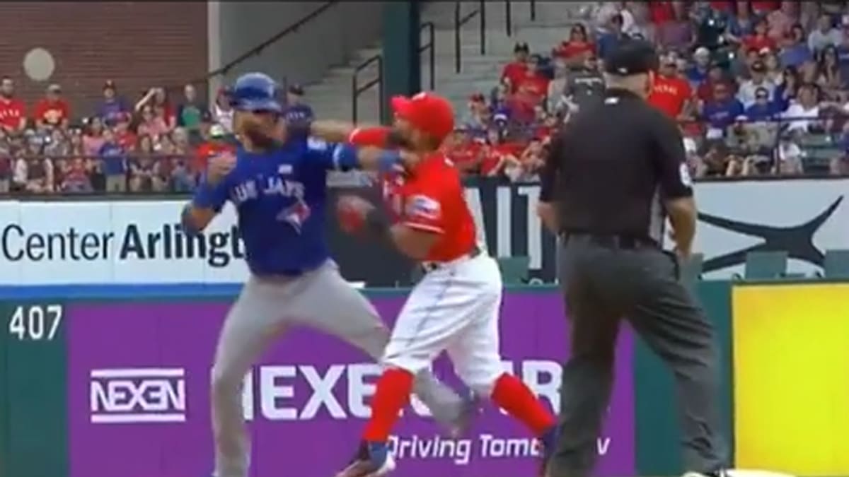 Texas Rangers' Rougned Odor lands punch to face of Toronto Blue Jays' Jose  Bautista during brawl - ESPN