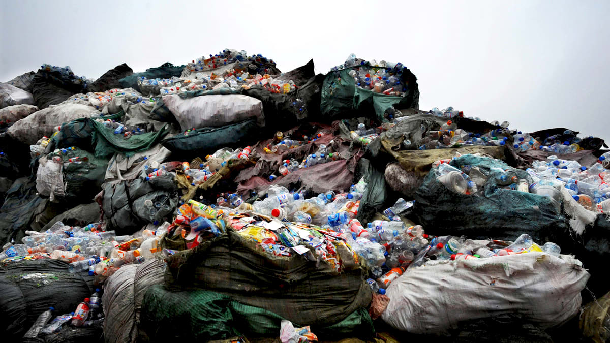 A Pile Of Black Rubbish Bags High-Res Stock Photo - Getty Images