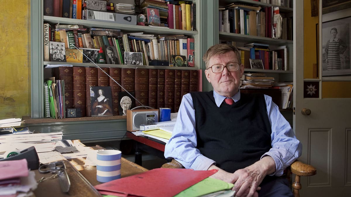 Alan Bennett Talks About Smut Ows And Writing