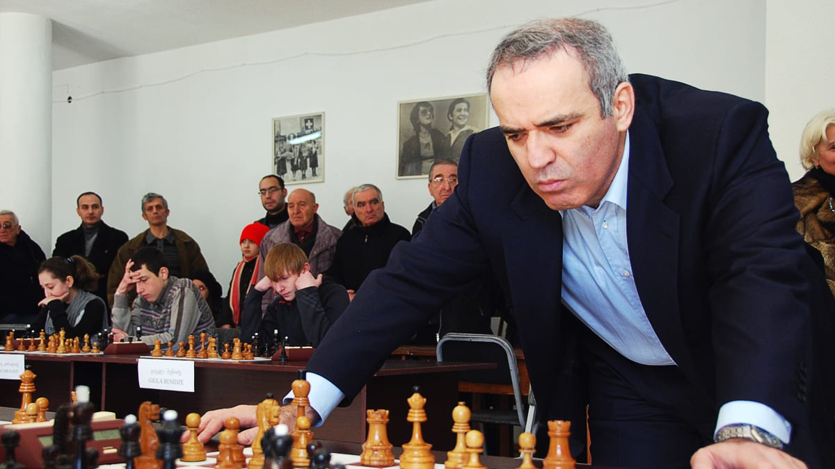 Chess champ Garry Kasparov speaks out against Iranian regime