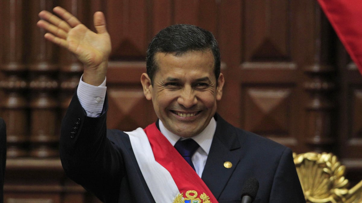 Ollanta Humalas Difficult Balancing Act As Perus New President